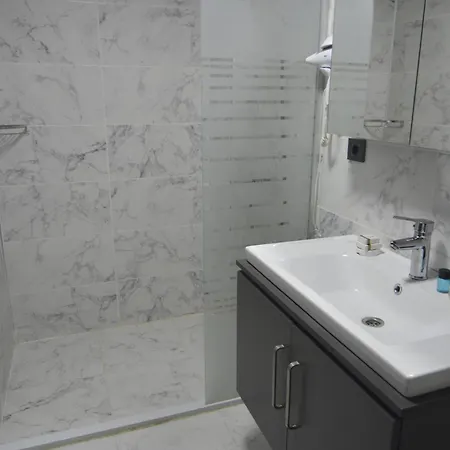 Talles Comfort Boutique - - Adult Only Otel