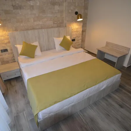 Talles Comfort Boutique - - Adult Only Αλακάτι